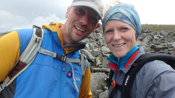 Taith Yr Wyddfa - Kate a Ross Worthington